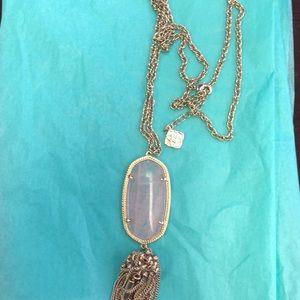 Kendra Scott necklace